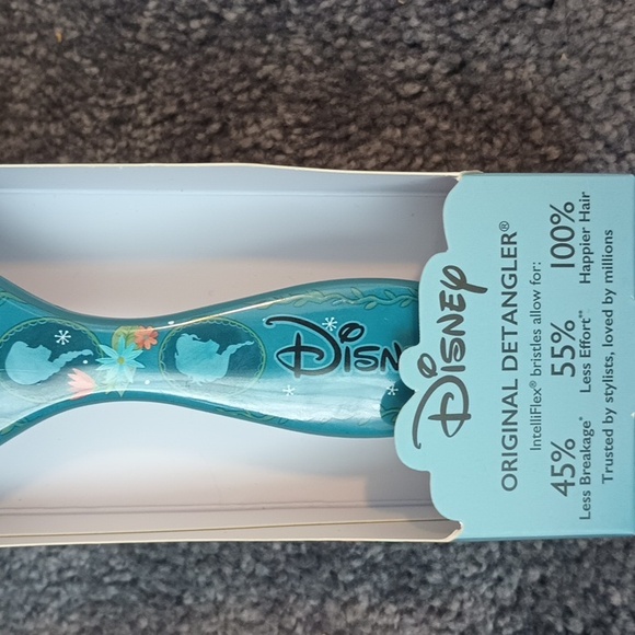Frozen Anna and Elsa Wet Brush - Picture 3 of 6